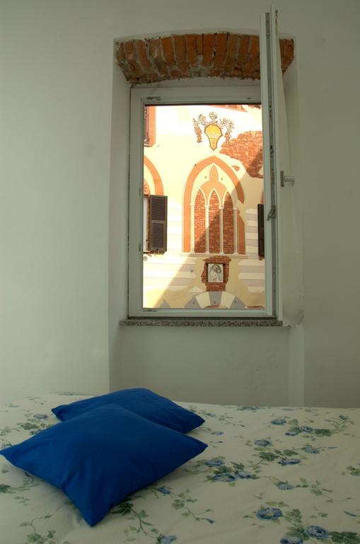 La Finestra Sul Borgo Villa Campo Ligure Ruang foto